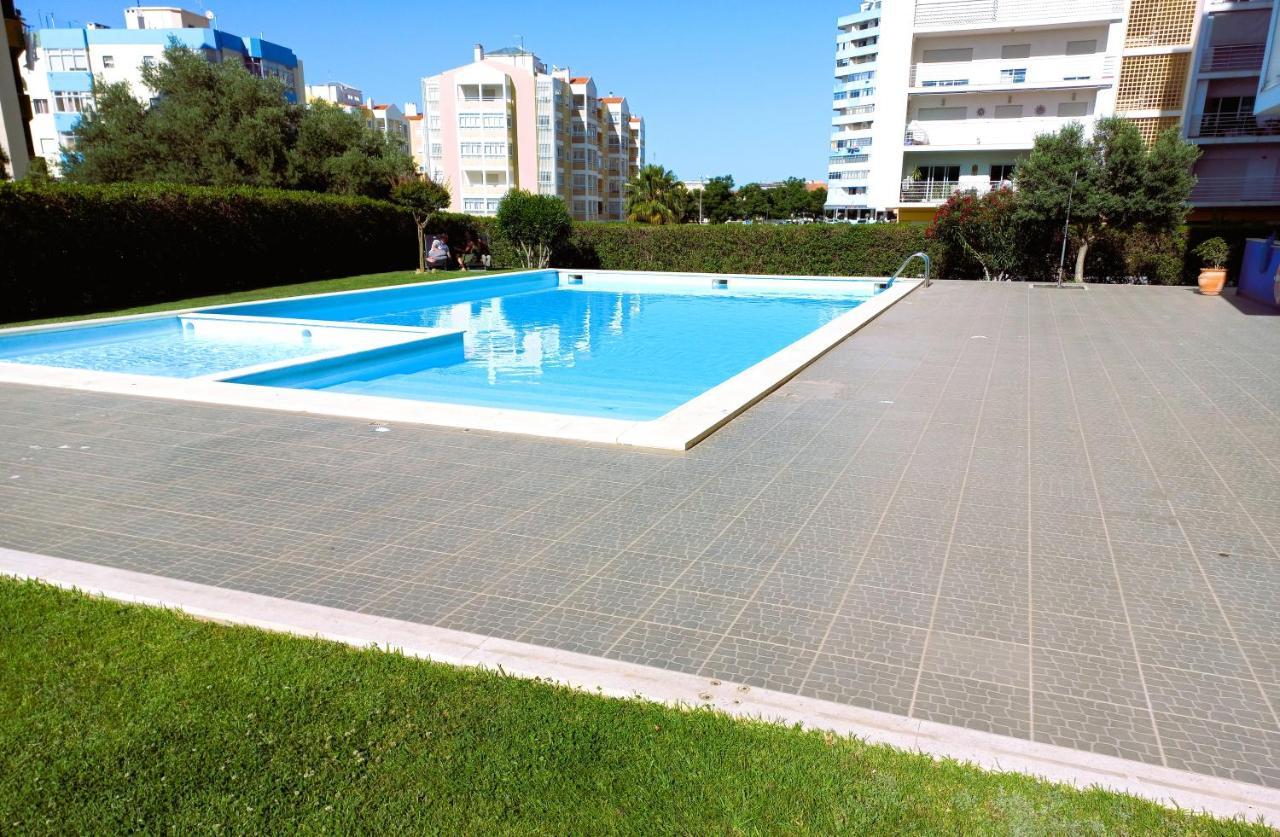 Nelo'S Cousy Place Apartment Портиман Екстериор снимка
